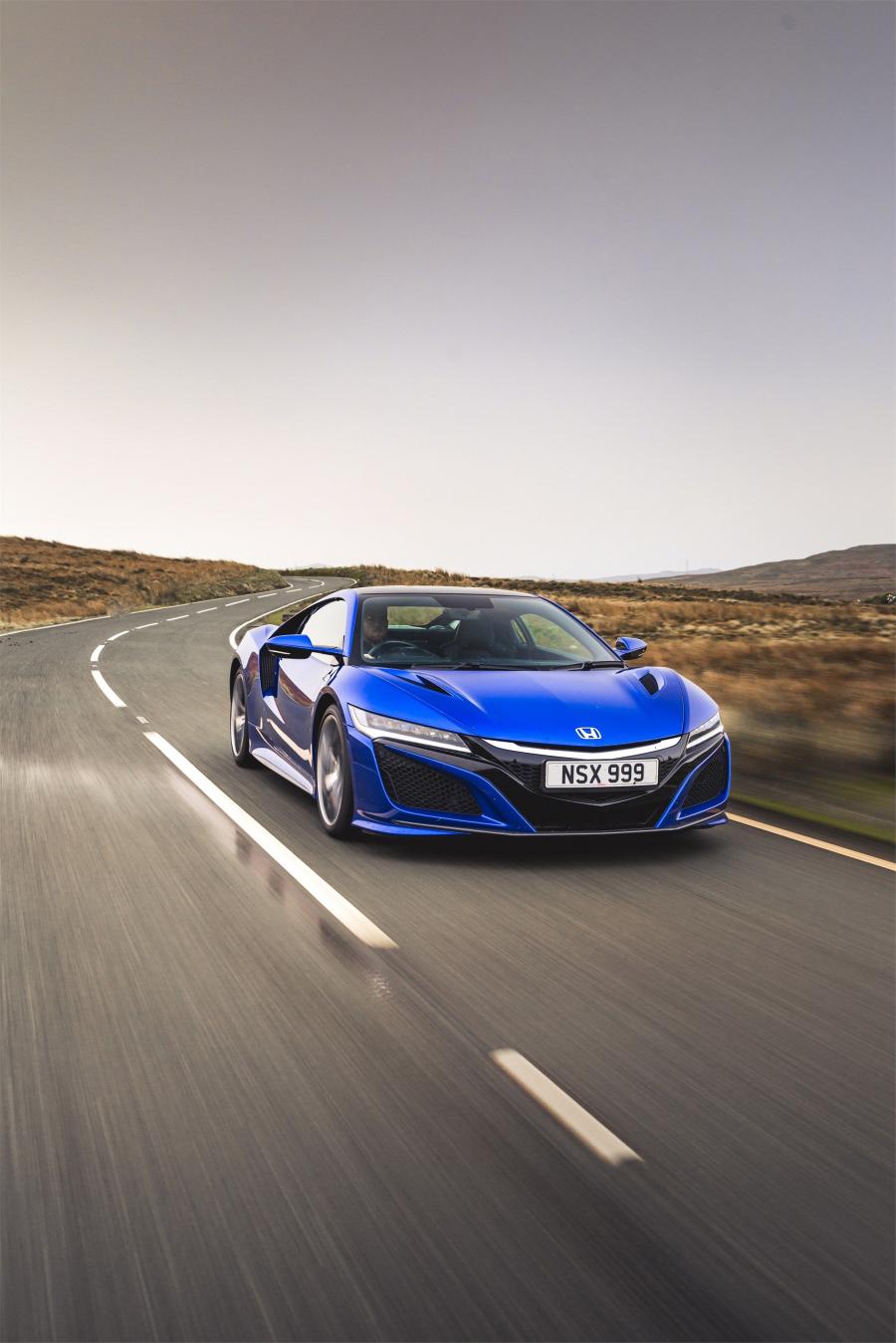  Honda NSX 2016 года  (UK) (фото 23 из 120)